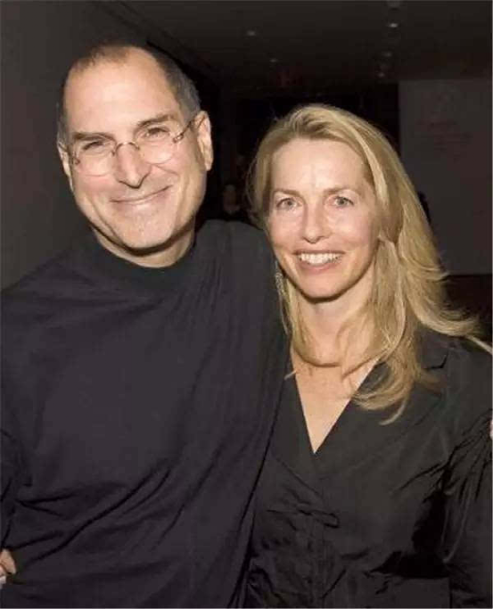 “混蛋”乔布斯的自私人生，和他生命中爱过的三个重要女人