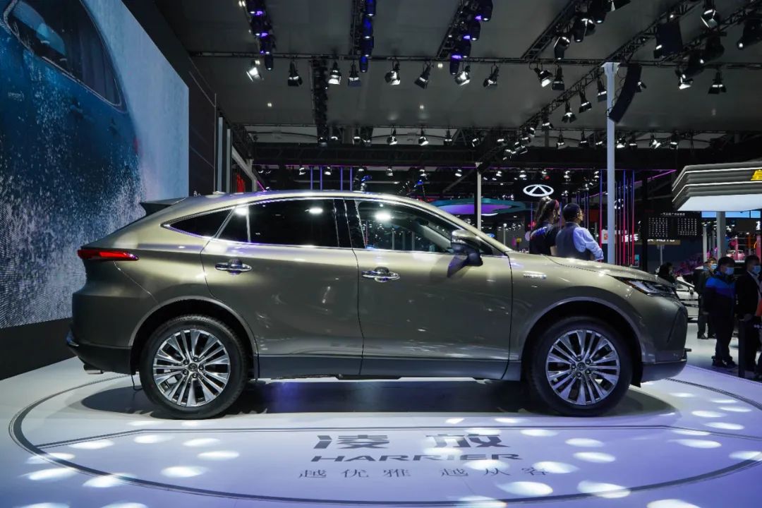 丰田连推四款SUV！都2021年了还在搞车海战术？
