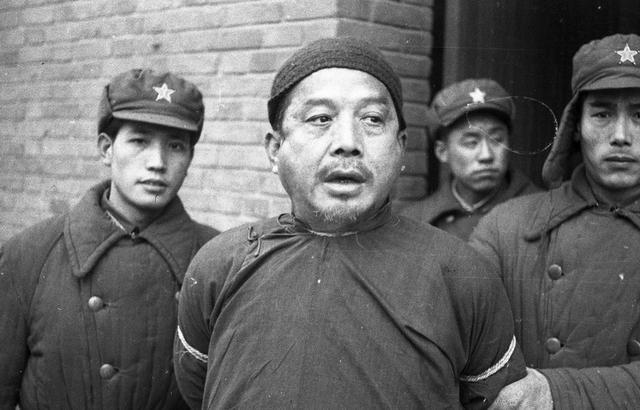 建国前，听说15岁姑娘被拐卖到北京，毛泽东责令彭真：马上查清楚