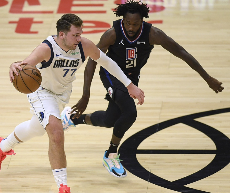 nba快船为什么被淘汰(为什么快船去年能淘汰独行侠，今年却直接2-0落后？)