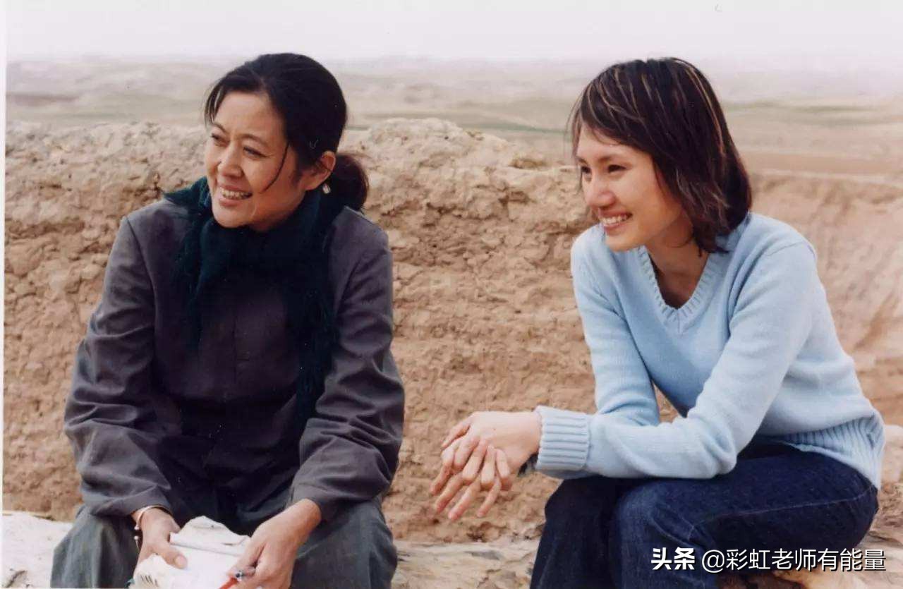 《美丽的大脚》:乡村女教师张美丽燃尽自己,成就永远的守望者