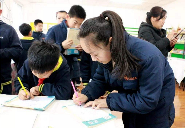 学生们公认最难背诵的3篇文言文，难到质疑作者，全背下来真学霸