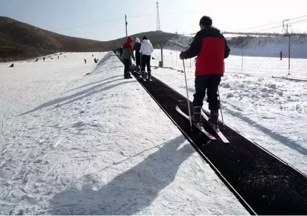 下下雨可以滑雪吗(大杭州终于要有自己的户外滑雪场啦~今年新开滑雪场地图上线)