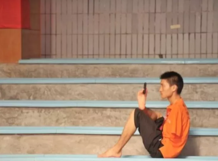 10年前，那个用脚高考轰动全国的文科状元，如今怎样了？