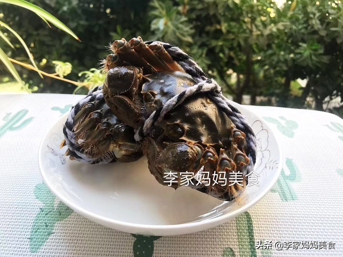 大闸蟹怎么煮美味又简单？1个锅几片姜，轻松煮出美味大闸蟹