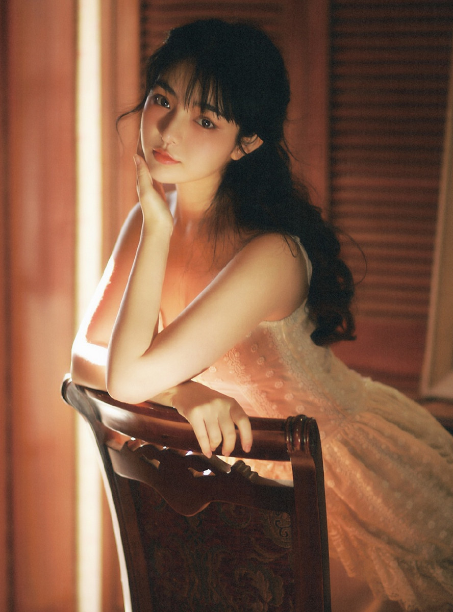 神颜美少女自称海淀范冰冰，出轨都说得这么硬气？半藏森林2.0吧