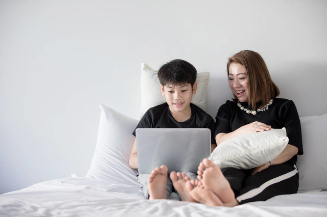 高三的儿子抓住她说：妈，我不想去学校了——她和孩子的蜕变之路