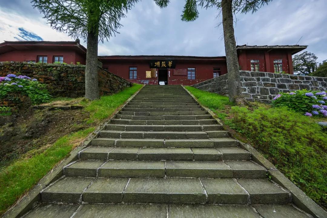 眰恦什么意思 惝什么意思-星星快文