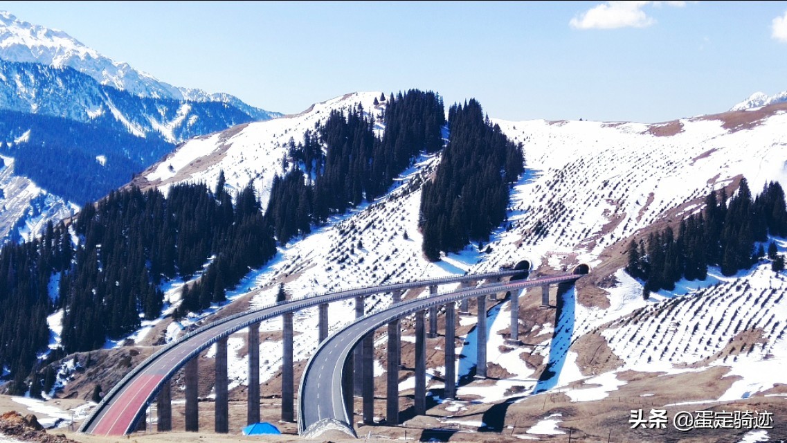 这个春天我在路上，从雪山走向戈壁