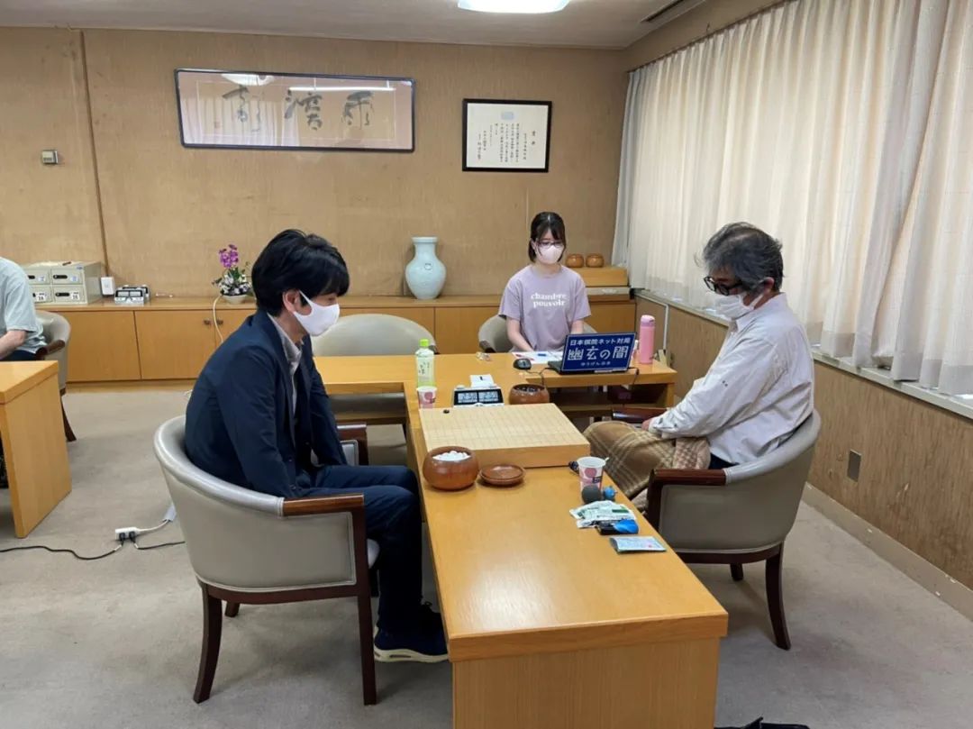 武宮正樹宇宙流名局（圍棋懷舊日 武宮宇宙流出新招 趙治勛89手速勝 依田一夜白頭）