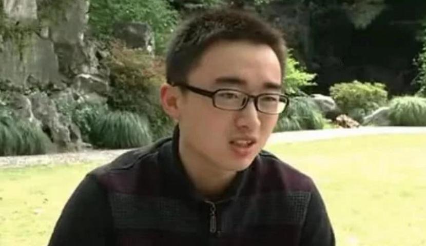 复旦大学袁涛作文分析（他曾是复旦学霸）