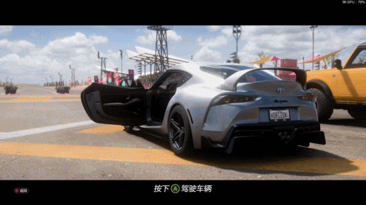 这款一发售就突破500万用户的赛车游戏，到底好玩在哪里？