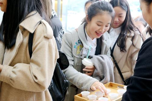 四川大学“锦城学院”，与四川大学是啥关系？看分数线就知道了