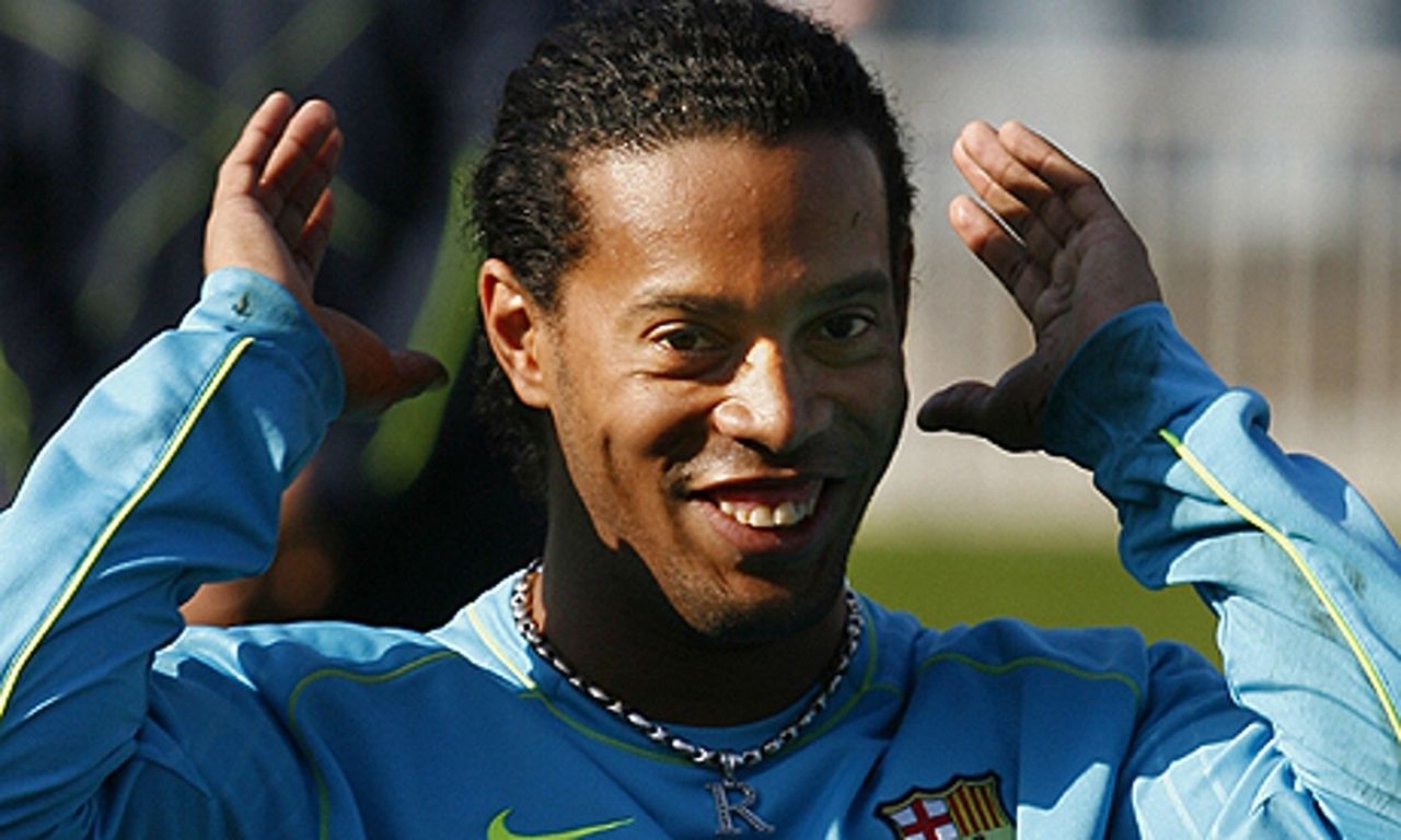 瓦刀脸与罗纳尔迪尼奥的技术匹配度高是事实,小罗的技术特点大家都