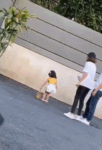 大学露出调教图片（童模被踢）