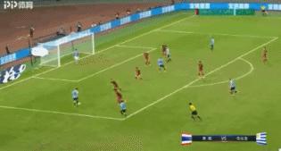 国足逃过惨败？乌拉圭4-0泰国卫冕中国杯 武磊房东3球夺最佳射手