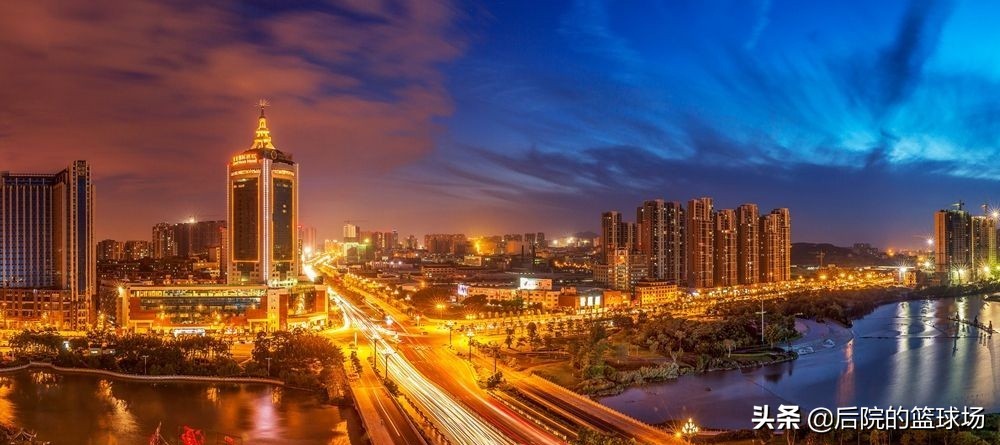 361度的廠家都是在哪里（解密安踏 361度 特步 鴻星爾克為什么都在福建晉江，老板還都姓丁）