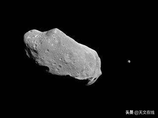 维斯塔维斯塔(天文小科普：什么是小行星？)