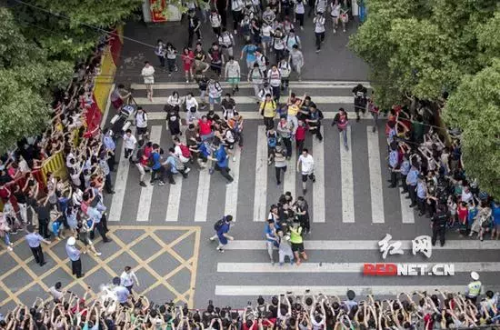 还记得当年参加高考的你么？(值得珍藏！)