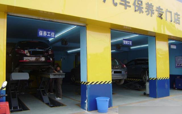 汽车保养维修小建议，大众Polo首保小记，机油更换小建议