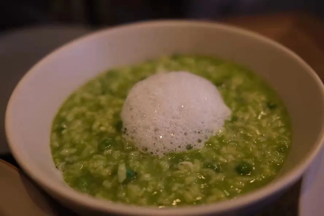 杭州探店：“夏久”的青豆烩饭，让我工作日都充满好心情