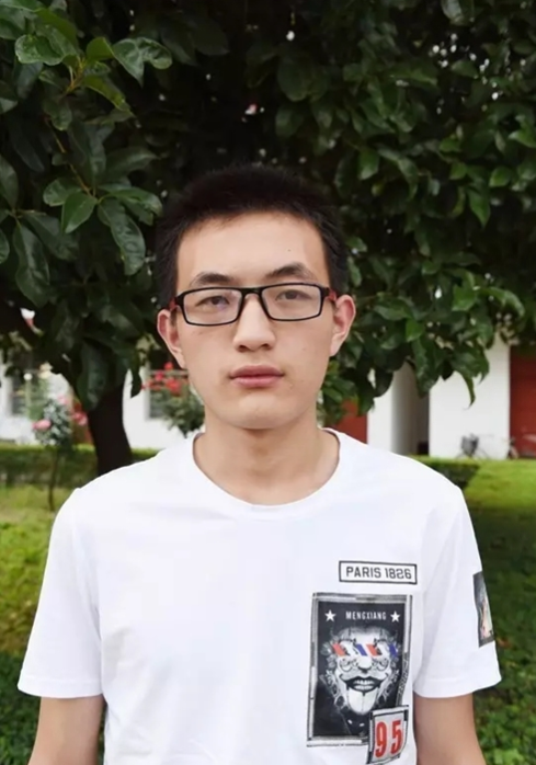 2017都安高考高分（父亲重病）