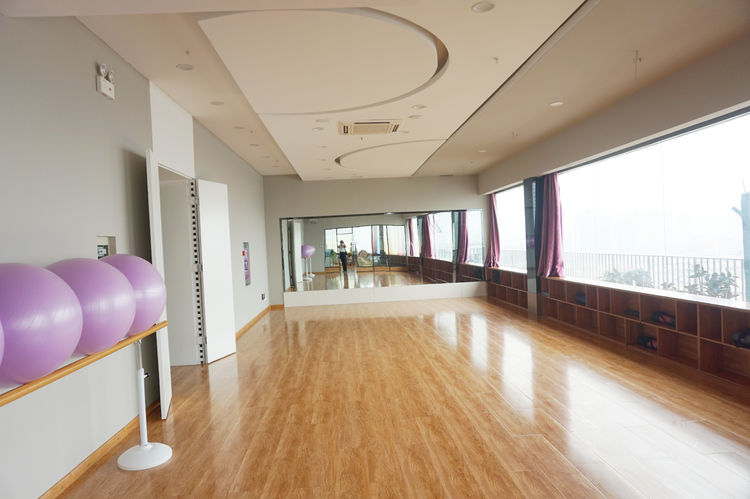 长治市“译千然瑜伽会所”——全市首家瑜伽师培训基地