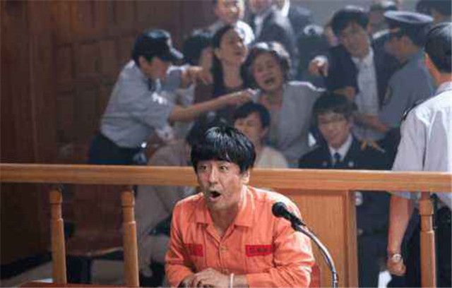 《七号房的礼物》：被冤枉、误杀，在冰冷的监狱中见证人生真谛