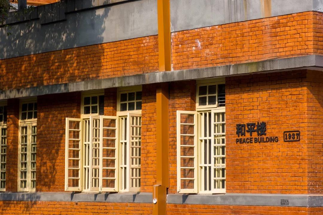 5大校区占地317万㎡、