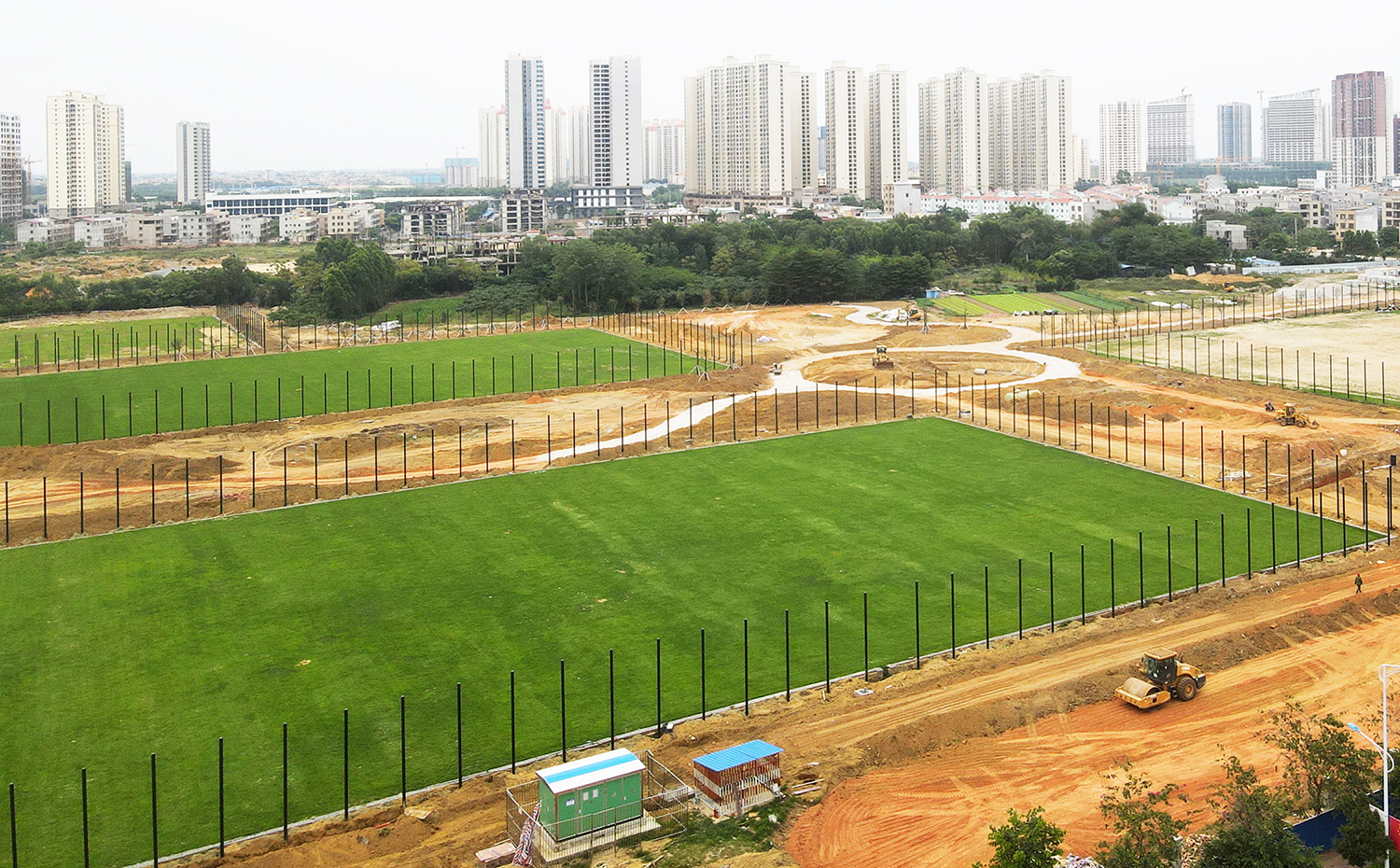 广西北海足球(投资四千万！北海再建一个足球基地，11人制足球场地就11块)