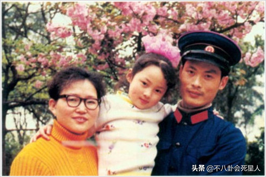 有一种美丑叫隔代遗传，张柏芝复制爷爷长相，蒋勤勤逆袭儿子尴尬