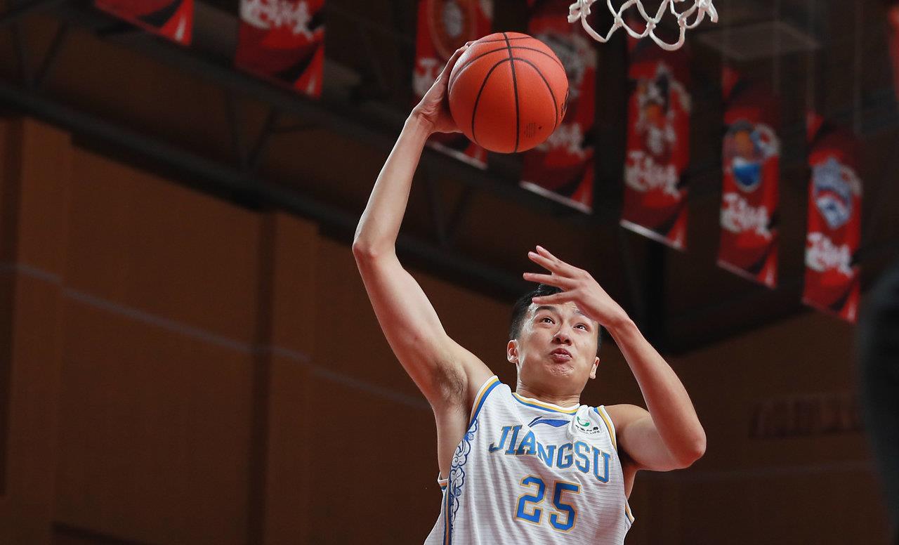 cba新秀郑祺龙是哪里人(郑祺龙:爸爸是94"黄金一代"成员,我创造cba