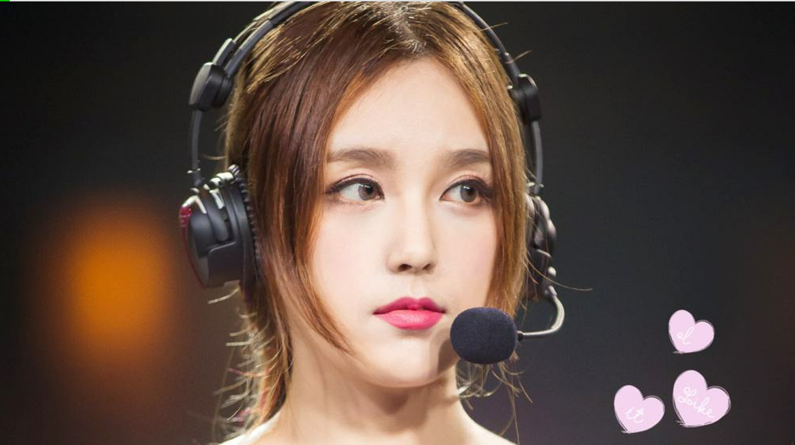 rita八年前照片曝光,青涩稚气无美颜,还带着一些非主流