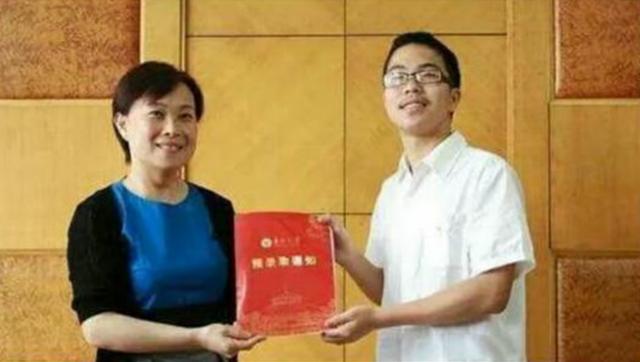 高考作文满分多少（755字高考满分作文）