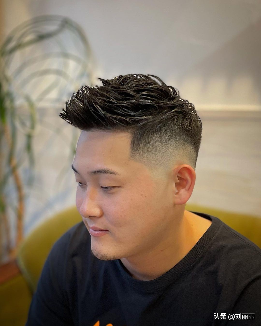 男人是该换换发型了,精选男发100多款任你挑,喜欢哪款剪哪款