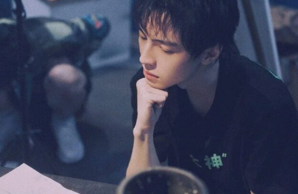 南京大学校草蒲熠星，才貌双全的宝藏男孩，不愧是全国公认的校草