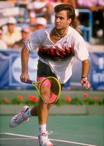 尼克波利泰尼网球教程是哪一年的（网球“王子”：一个憎恨网球、打扮成“坏小子”的世界冠军）