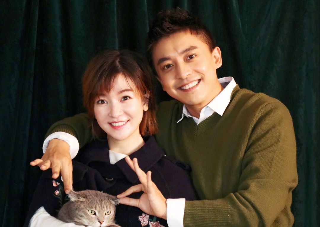 引发新一波传闻(李晟李佳航回应离婚后,爆料者内涵男方背叛婚姻:有图