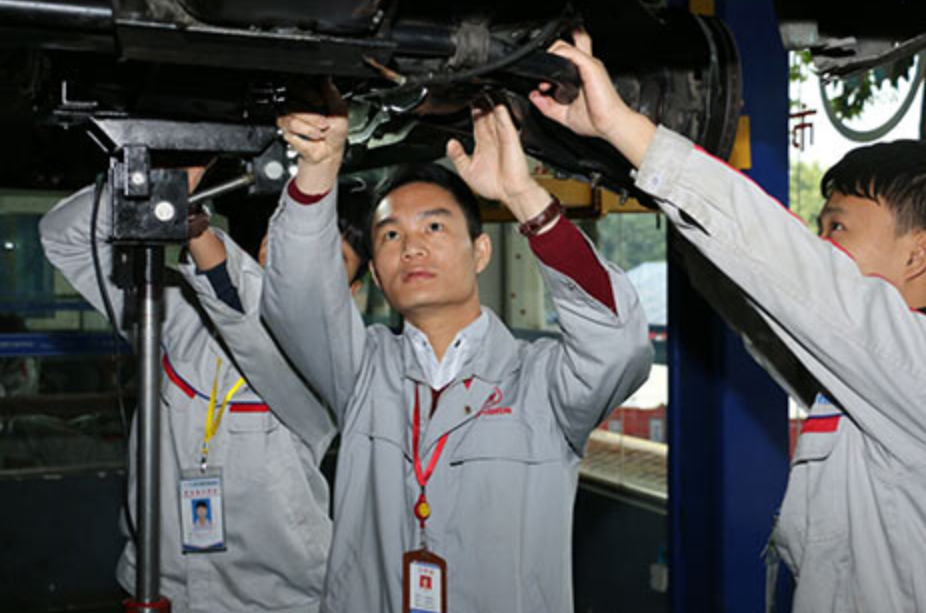 中国高级技工现状：人才缺口已高达2200多万，技校却无人问津