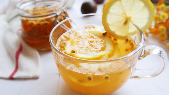 蜂蜜和柠檬的作用与功效-龙井茶