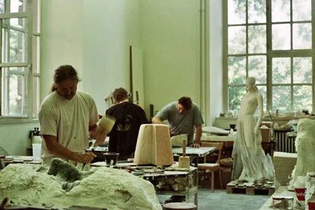 想成为世界一流服装设计师？欧洲8大顶尖服装设计学院推荐（下）