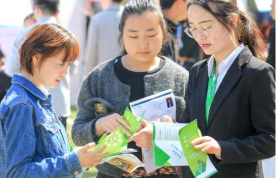 中国“百强”高校排名新变动，浙大排名继续下滑，中科大跻身前三