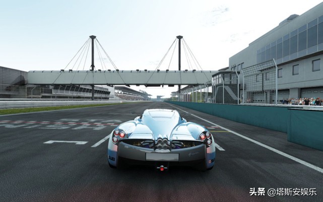 这是五种比地平线4还要真实的赛车游戏，画面其次，操作才是主要