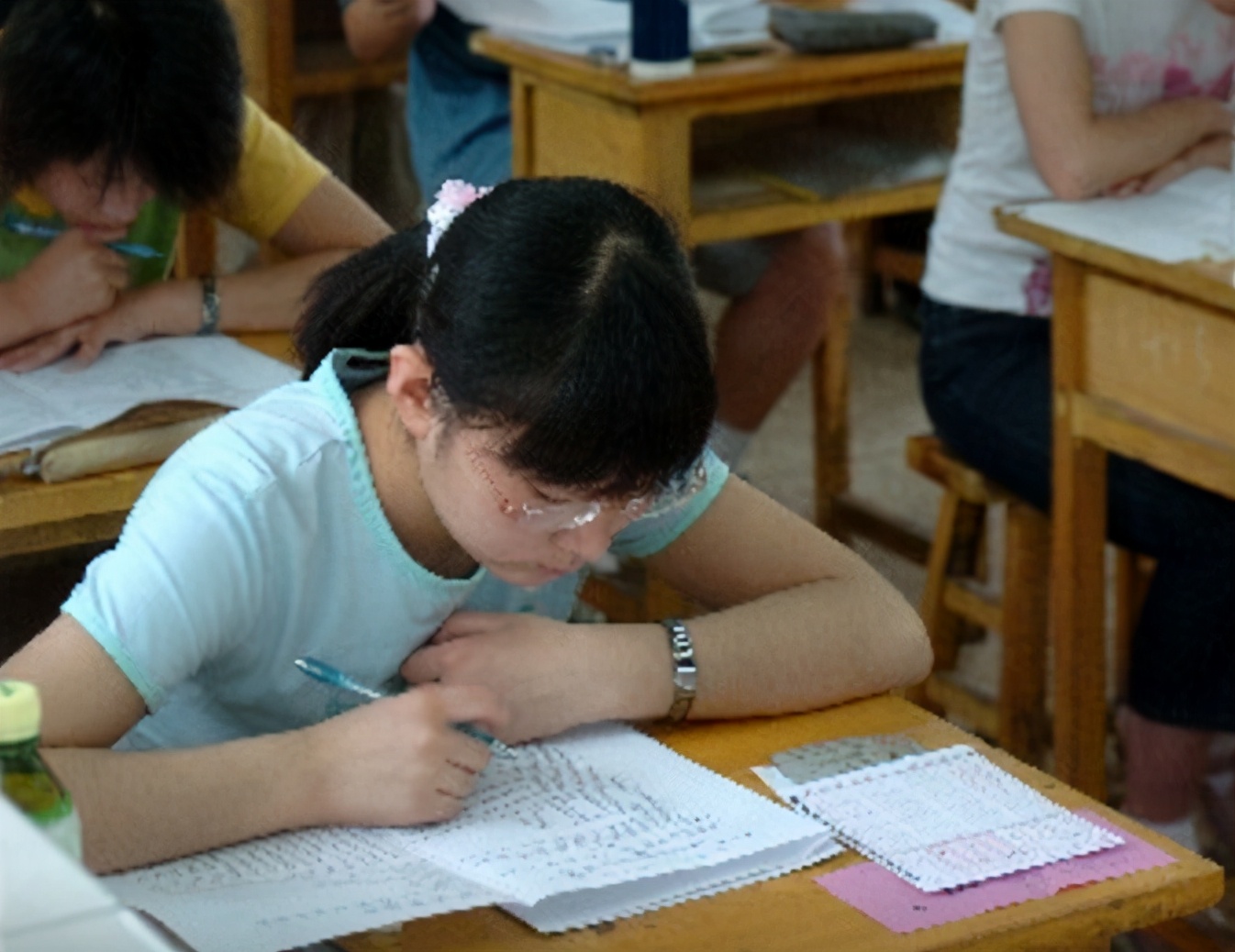 2020高考满分作文《生活在树上》，网友：我是俗人看不懂