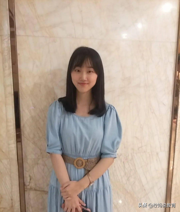 高考状元“家世”公开，和人们想的不同，他们都来自“三有”家庭