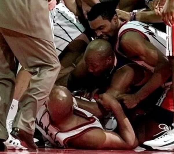 nba球員一天訓練幾個小時（NBA球員的訓練有多瘋狂？姚明扣籃1小時，阿里納斯罰球10萬次）
