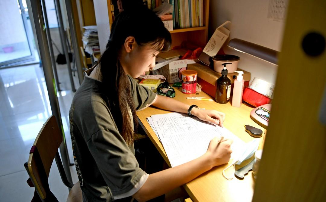 高考发挥“失常”，想复读？要考虑清楚这4个问题