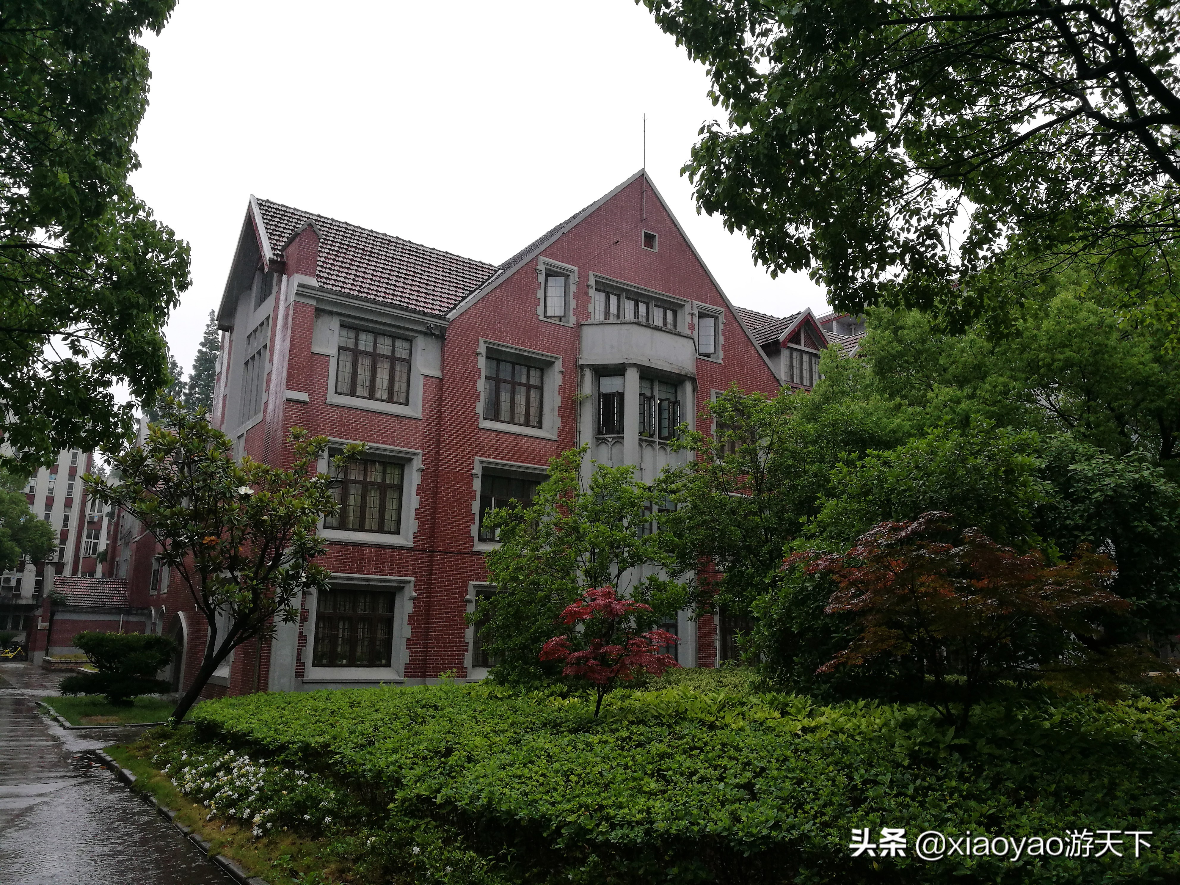 上海沪江大学(上海沪江大学现在是什么大学)-爱妻自媒体