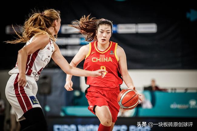 中国女篮vs乌克兰比赛视频(女勒布朗末节砍11分挽回颜面 内线遭爆中国女篮惨负拉脱维亚)