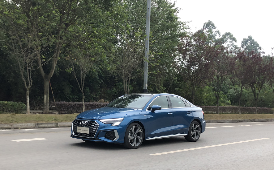 长短备之，攻守兼备丨试驾体验奥迪A3家族